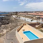 Dom wakacyjny Home2book Ocean View House El Medano, Pool *