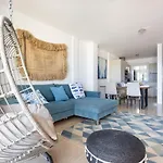 Dom wakacyjny Home2book Ocean View House El Medano, Pool