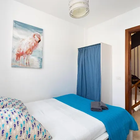 Casa vacanze Home2book Ocean View House El Medano, Pool