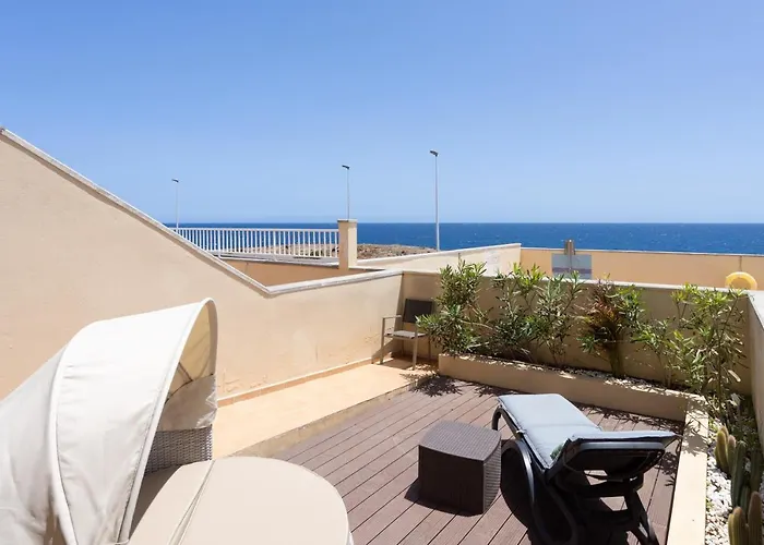 Hébergement de vacances Home2book Ocean View House El Medano, Pool *