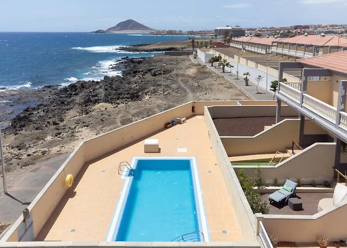 Home2book Ocean View House El Medano, Pool
